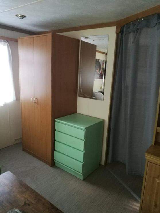 ホテル Mobilheimy Na Lomu Konstantinovy Lázně エクステリア 写真