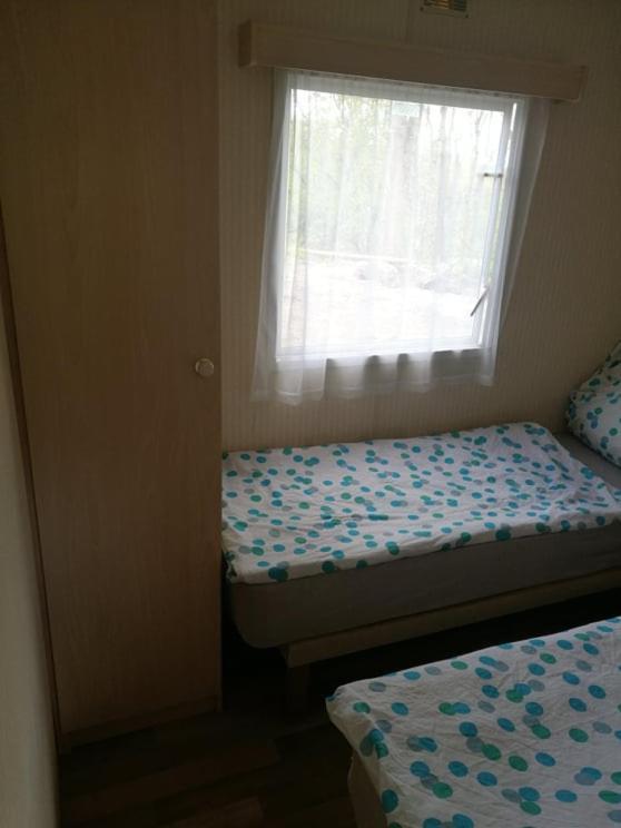 ホテル Mobilheimy Na Lomu Konstantinovy Lázně エクステリア 写真